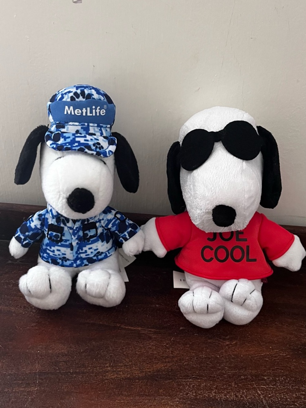 Vintage 2011 & 2015 Peanuts Snoopy Plush Dog Toy Lot